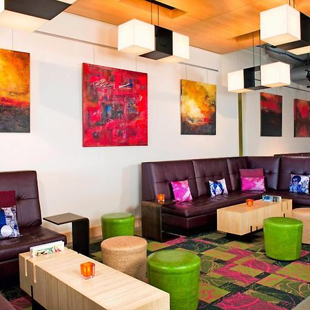 Aloft Cleveland Downtown Hotel Exterior photo