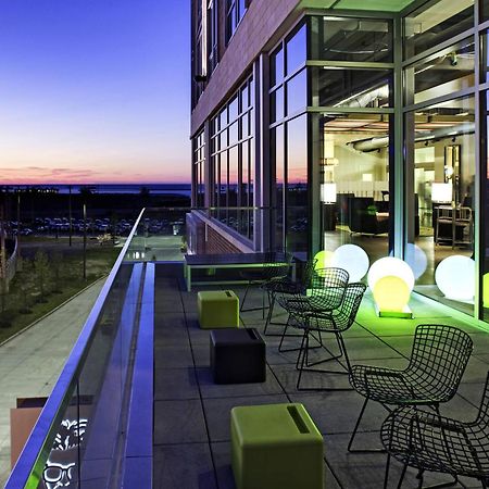 Aloft Cleveland Downtown Hotel Exterior photo